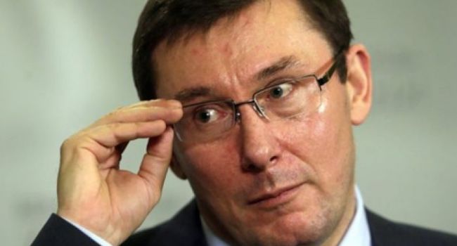 Юрий Луценко заявил, что не видит никаких причин для своей отставки