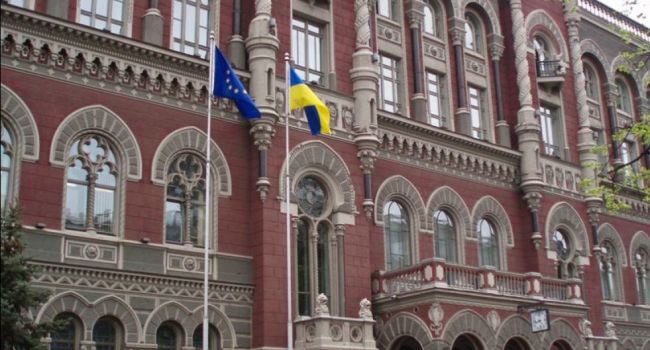 Объем прямых иностранных инвестиций в украинскую экономику по итогам 1-го квартала составил 800 миллионов долларов - отчет НБУ