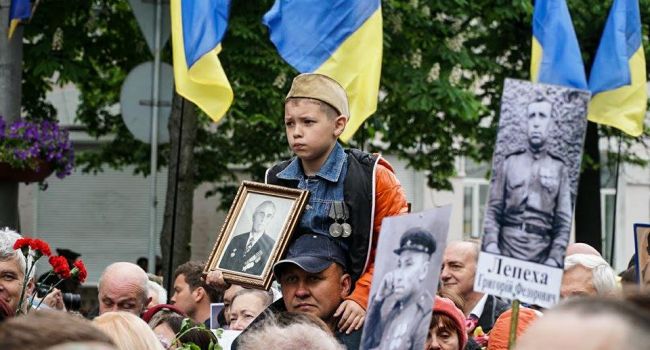 «Знаю историю без лжи Вятровича»: Общественный деятель призывает украинцев не отказываться от Дня Победы