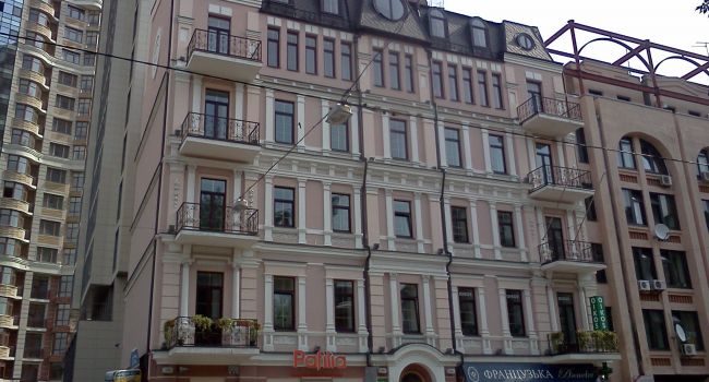 Похищенный в Запорожье мальчик находится в посольстве Дании