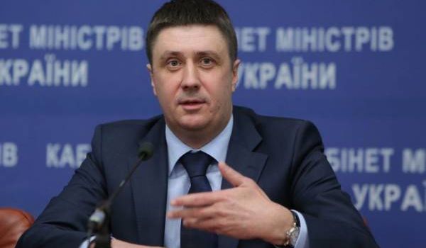Зеленского призвали выступить в защиту закона об украинском языке