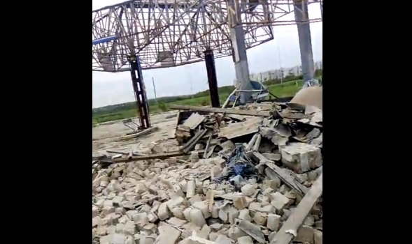 Мощный взрыв, руины, и возможные жертвы: жители Донецка до смерти напуганы происходящим