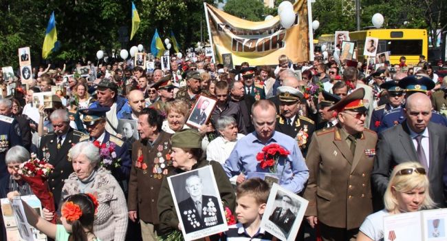 Великий праздник: подавляющее большинство украинцев отмечали и будут отмечать 9 мая