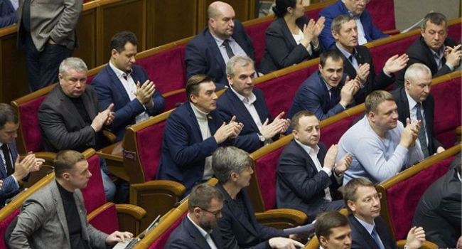 Действующие нардепы хотят разогнать «этот» парламент, забывая, что они и есть часть его, – Медушевская