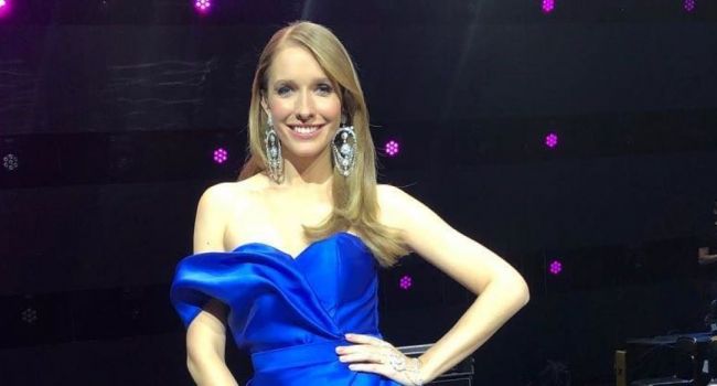 «Красиво и элегантно»: Катя Осадча показала, как носить модный в этом сезоне клеш