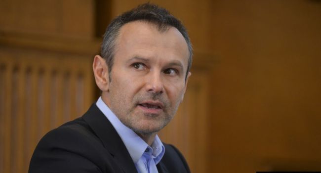 Вакарчук возьмет второе место на выборах в Верховную Раду по спискам, – журналист