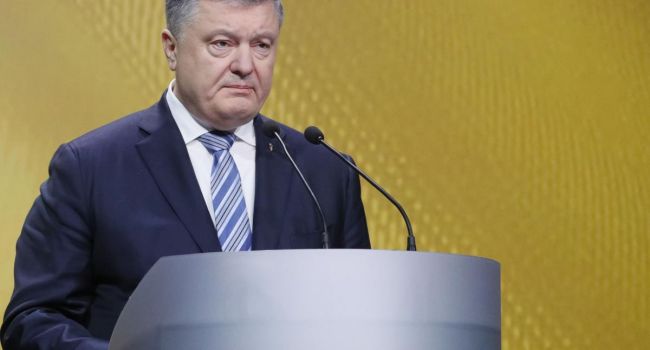 Нужно провести ревизию всех расходов президента Порошенко - журналист
