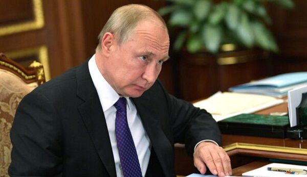 «Провести федерализацию»: агрессор Путин хочет «спасти» еще одну страну Европы