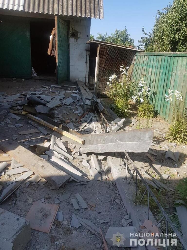 Оккупационные войска обстреляли освобожденную Марьинку: ужасающие фото с места Оккупационные войска обстреляли освобожденную Марьинку: ужасающие фото с места