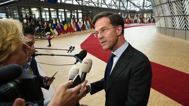 Премьер Нидерландов опять призвал власти России к сотрудничеству по делу МН17