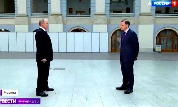 Еще меньше, чем Медведев? Путина уличили на манипуляциях с ростом 