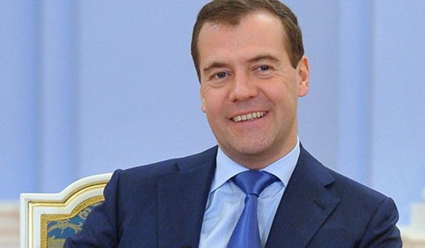 Не видим никаких шагов: Медведев пожаловался на Зеленского 