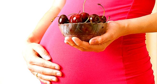Об употреблении вишни в период беременности