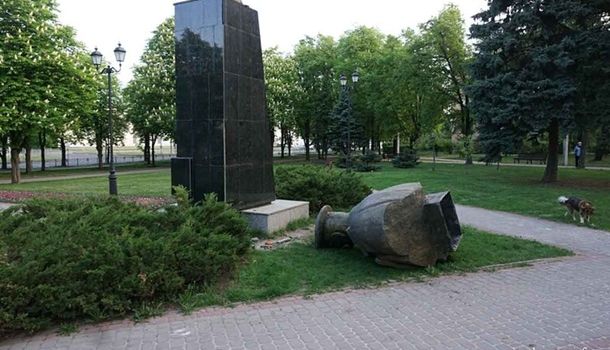 Кернес пообещал, что памятник Жукову будет восстановлен 