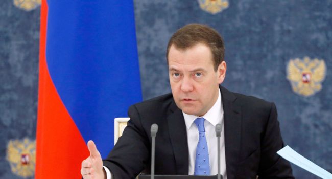 Приемлемые тарифы, взаимная выгода и прагматичность - Дмитрий Медведев озвучил условия продления договоренностей по транзиту российского газа через Украину
