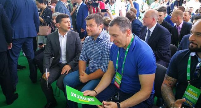 Себастьянович: «Слуга народа» возьмет большинство, с какой стати делать Бойко или Тимошенко премьером?