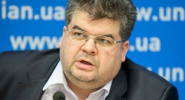 Украина должна принимать более активное участие в решении политического кризиса в Молдове - дипломат
