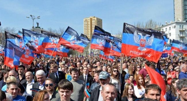 «ДНР» і «ЛНР» вже стали тягарем для Росії, - політолог