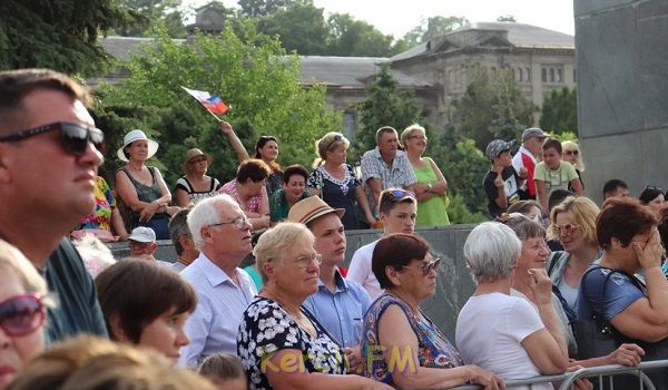 «Сдулась Рашка»: сеть обсуждает знаковые фото разочарованного Крыма «Сдулась Рашка»: сеть обсуждает знаковые фото разочарованного Крыма