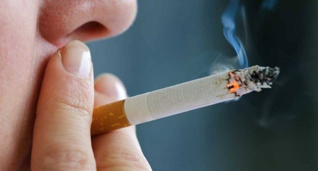 Большинство курильщиков в Украине признают вред курения