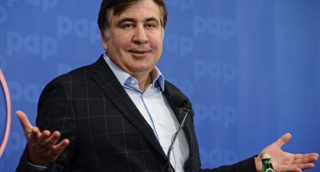 Михеил Саакашвили встал на воинский учет в одном из военных комиссариатов Киева