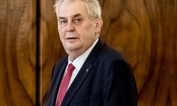 Президент Чехии назвал «дерзкой провокацией» законопроект, подготовленный российскими коммунистами - что возмутило главу государства Президент Чехии назвал «дерзкой провокацией» законопроект, подготовленный российскими коммунистами - что возмутило главу государства