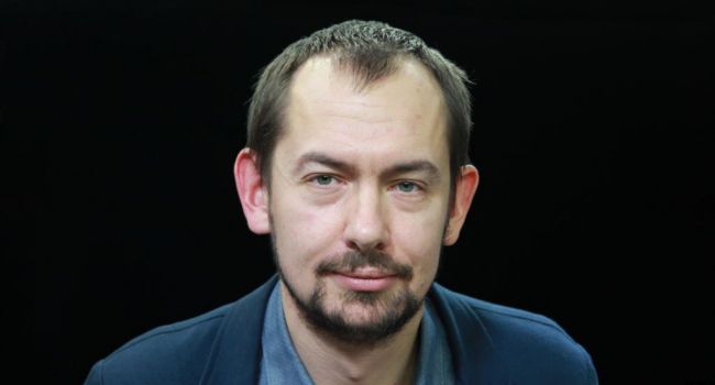 «Вот это уровень!»: в Москве горожане приветствуют Цимбалюка лозунгом «Слава Украине!» «Вот это уровень!»: в Москве горожане приветствуют Цимбалюка лозунгом «Слава Украине!»