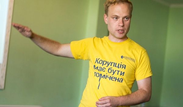 У Вакарчука прокомментировали возможность объединения со «Слугой народа» У Вакарчука прокомментировали возможность объединения со «Слугой народа»