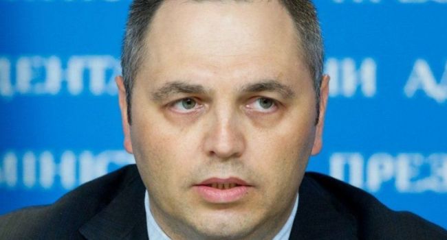 «Как пришел, так и ушел»: ректор КНУ уволил Портнова с должности преподавателя юрфака 