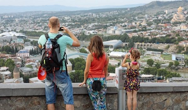 СМИ подсчитали, сколько Грузия потеряет из-за «туристического эмбарго» Путина 