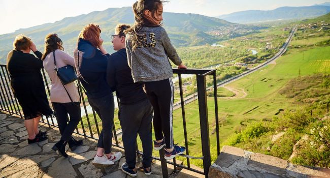 Беспрецедентный шаг: в Грузии будут одаривать приезжающих туристов