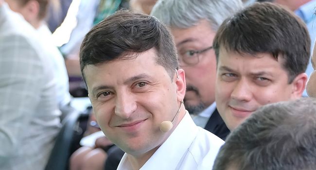 Романенко: «Слугу народу» «топлять» мажоритарники