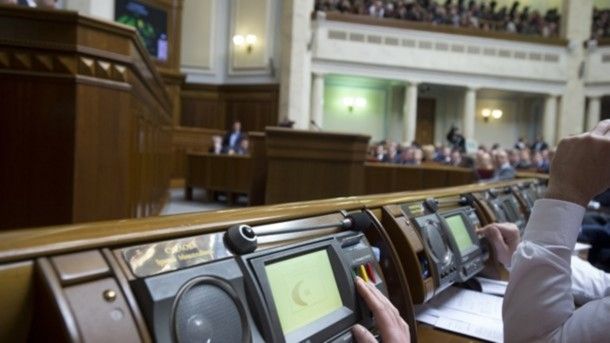 Фесенко пояснил, в чем опасность однопартийного формирования парламентского большинства для Украины Фесенко пояснил, в чем опасность однопартийного формирования парламентского большинства для Украины