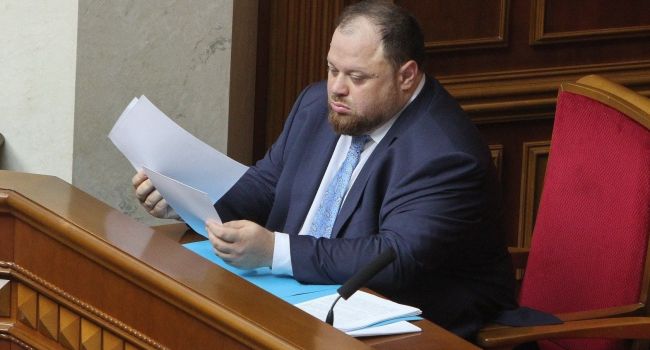 Журналист рассказал, что нас ждет, если команда Зеленского все-таки продавит двухпалатный парламент Журналист рассказал, что нас ждет, если команда Зеленского все-таки продавит двухпалатный парламент