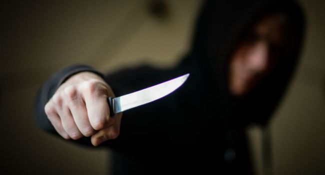 На Сумщине мужчина порезал ножом 4-летнего ребёнка