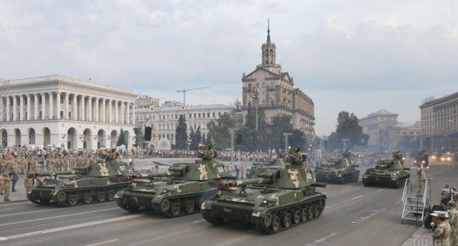 Украинский волонтер опубликовал указ Зеленского: в соцсетях разгорелся громкий скандал