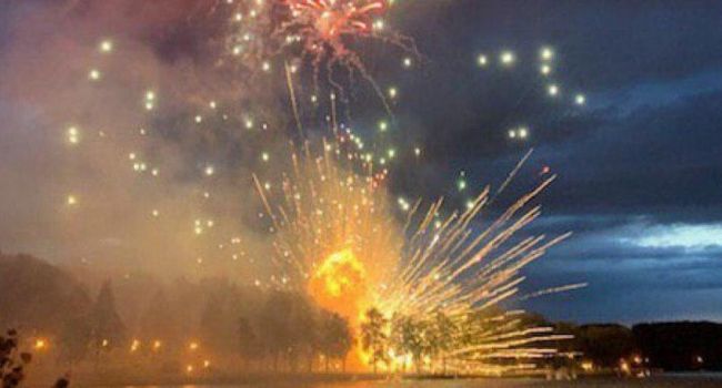 В Беларуси во время празднования Дня независимости произошли взрывы, есть жертвы