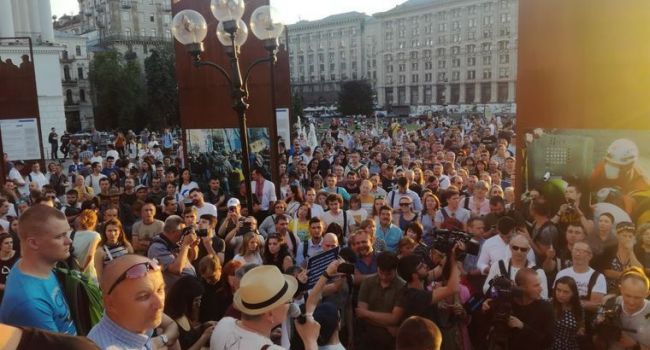 ФСБшники сделали выводы после Майдана: митинг против Клюева и Шария превратился в протест против Порошенко