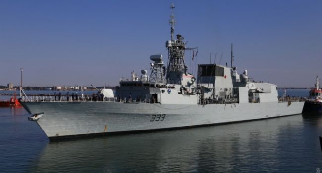 В морской порт Одессы прибыли сразу четыре боевых корабля НАТО