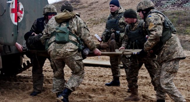 На Донбассе развязались масштабные кровопролитные бои: ВСУ  потеряли 9 бойцов, боевики - 6