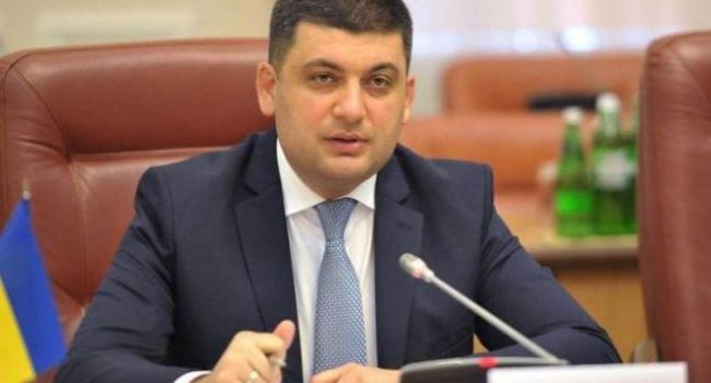Гройсман предложил сокращать министерства для того, чтобы опередить Зеленского, который тоже мог выступить с подобной инициативой - политтехнолог Гройсман предложил сокращать министерства для того, чтобы опередить Зеленского, который тоже мог выступить с подобной инициативой - политтехнолог
