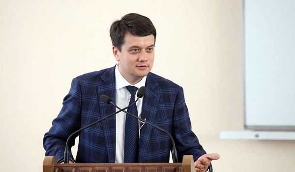 Разумков сообщил о разногласиях в партии «Слуга народа»