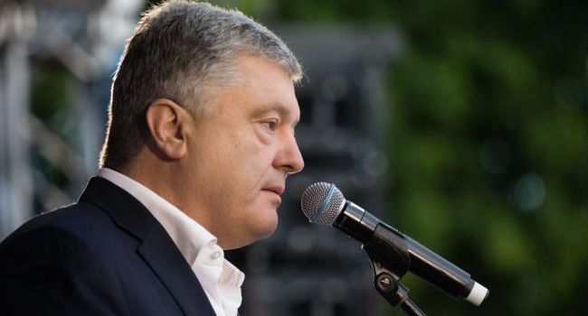 «Мелкий провинциальный воришка, волею страшного случая, ставший президентом на переломе малых эпох» - политтехнолог о Порошенко «Мелкий провинциальный воришка, волею страшного случая, ставший президентом на переломе малых эпох» - политтехнолог о Порошенко