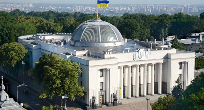 Новый парламент будет еще более недееспособным, чем Рада 8-го созыва - экономист Новый парламент будет еще более недееспособным, чем Рада 8-го созыва - экономист