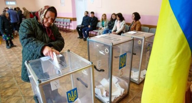 Политтехнолог убежден, что Рада нового созыва проголосует за досрочные местные выборы