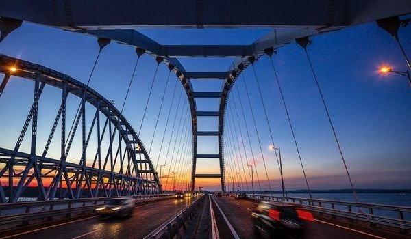 Киев использует Крымский мост для мирного возврата Кубани Украине – Ковтуненко в эфире «60 минут»