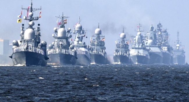 Россия стянула в Черное море 37 боевых кораблей и субмарин – разведка МОУ