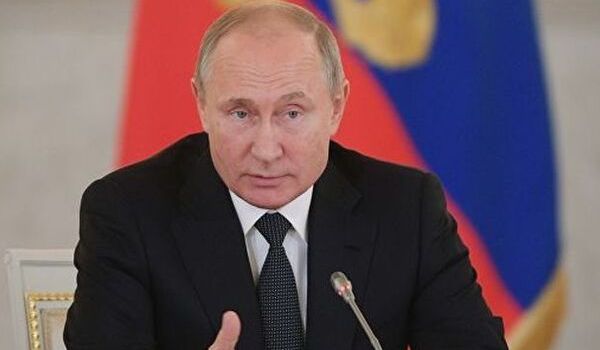 Эйдман о Путине: На россиян ему плевать, он всерьез воспринимает только большие деньги и силу
