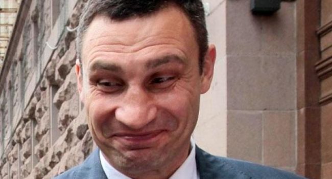 Зеленский обратился в Кабмин с просьбой отправить Кличко в отставку 