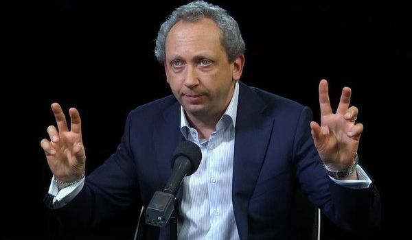 «Зеленскому помог Путин»: российский блогер предупредил украинцев об опасности 
